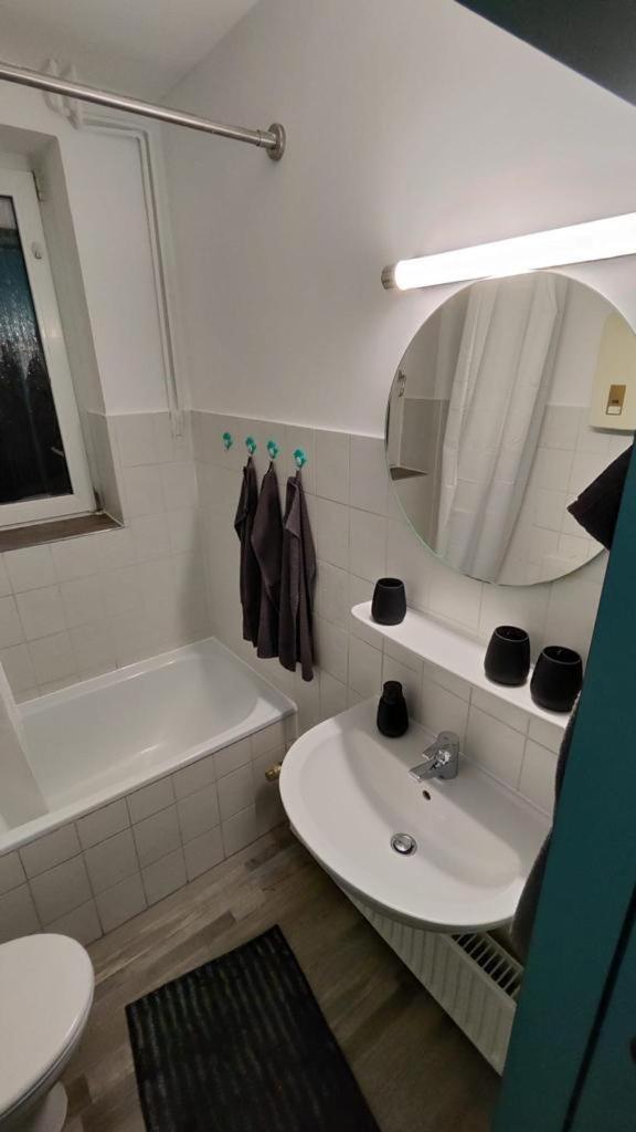 Ferienwohnung-Monteurwohnung Berta, 3 Personen In Kleve, Zentrale Lage Клеве Экстерьер фото